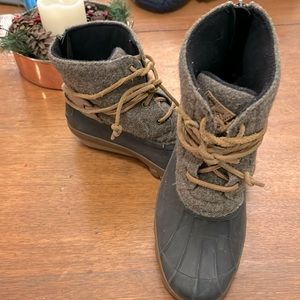 Women's Sperry Wool Saltwater Wedge Tide boots in Brown Multi size W7